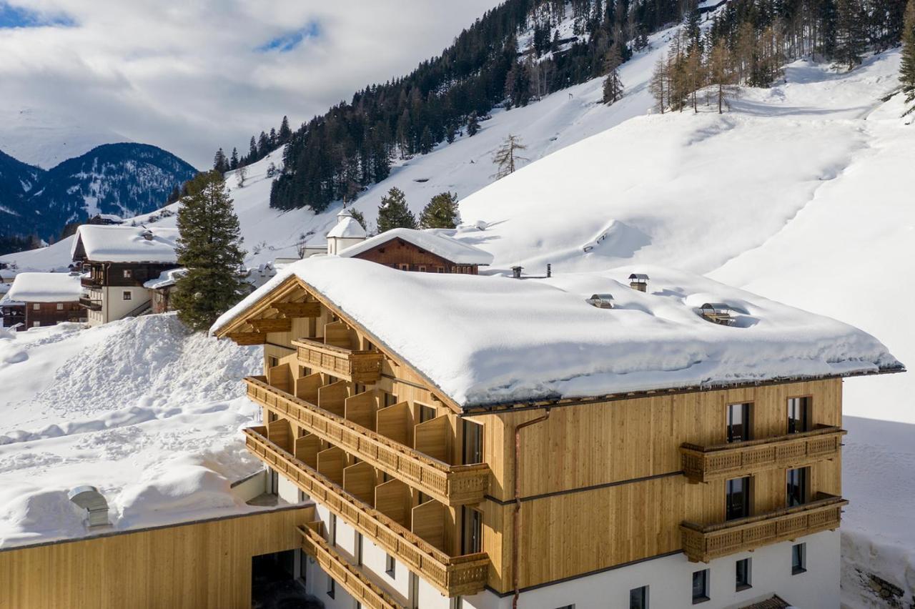 Das Unterrain Lifestyle Hotel Sankt Jakob in Defereggen Esterno foto